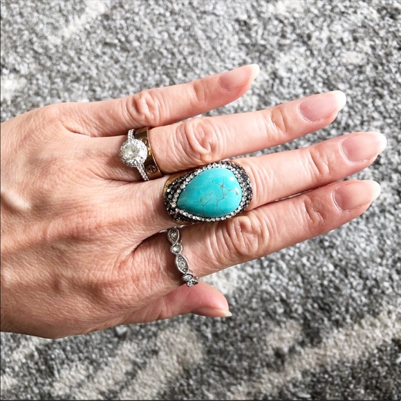 Bold Turquoise + Rhinestone Gold Plated Ring - Picture 3 of 8